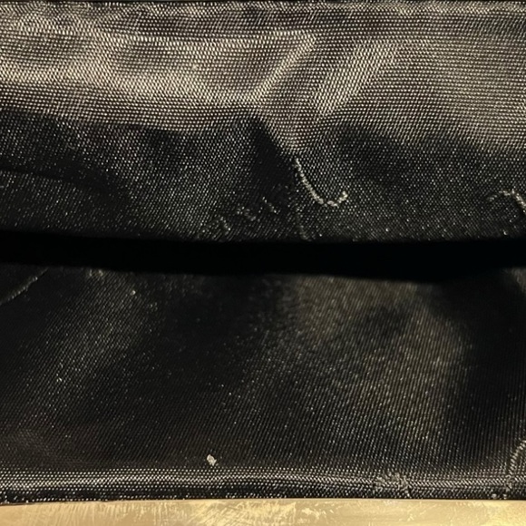 🟣Vera Bradley Clip Change Purse – Small (Parisian Paisley) - Picture 4 of 4